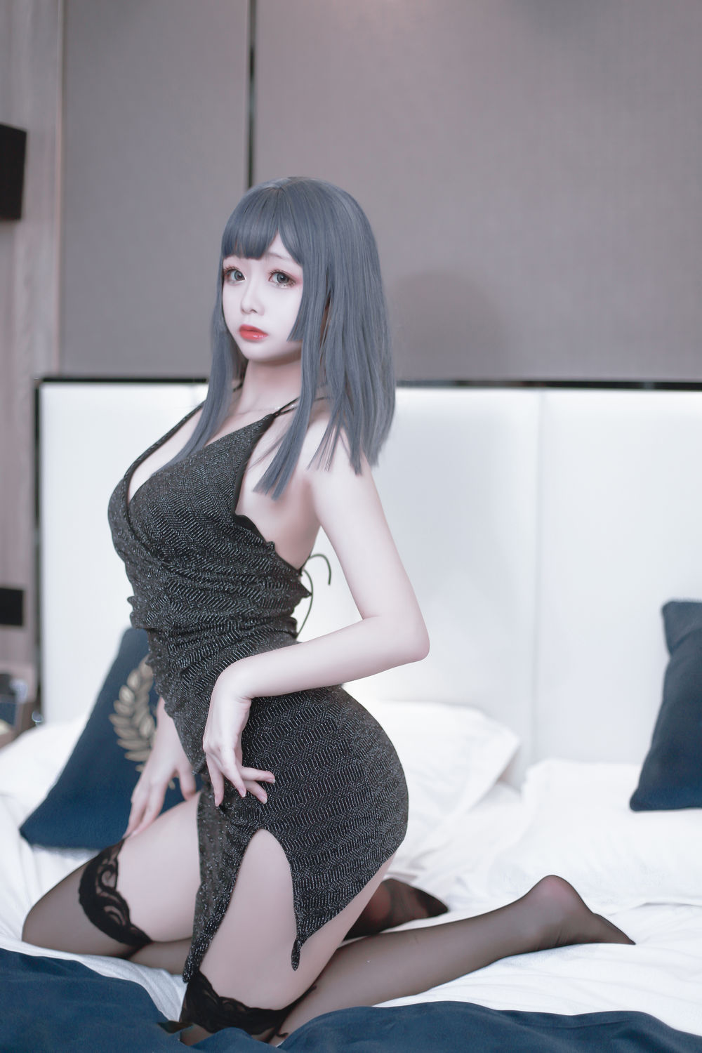椎名莜(日奈娇)No.025-黑色礼服 [40P]插图1