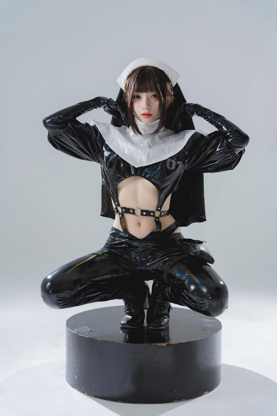 花铃No.029 – 漆皮修女 [38P]插图2